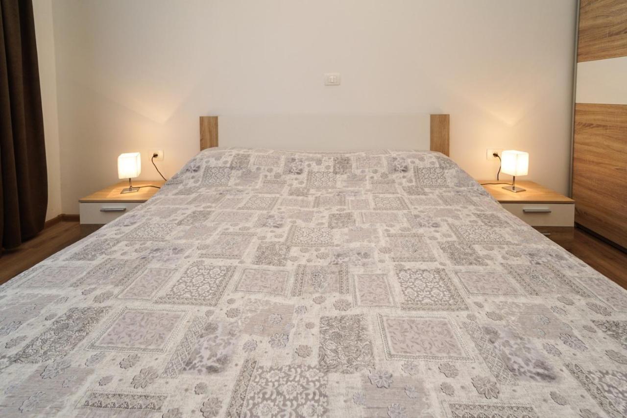 Apartments Mira Savudrija Crveni Vrh Ngoại thất bức ảnh